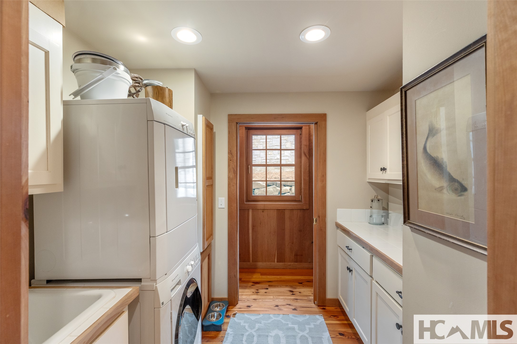 346 Hummingbird Lane