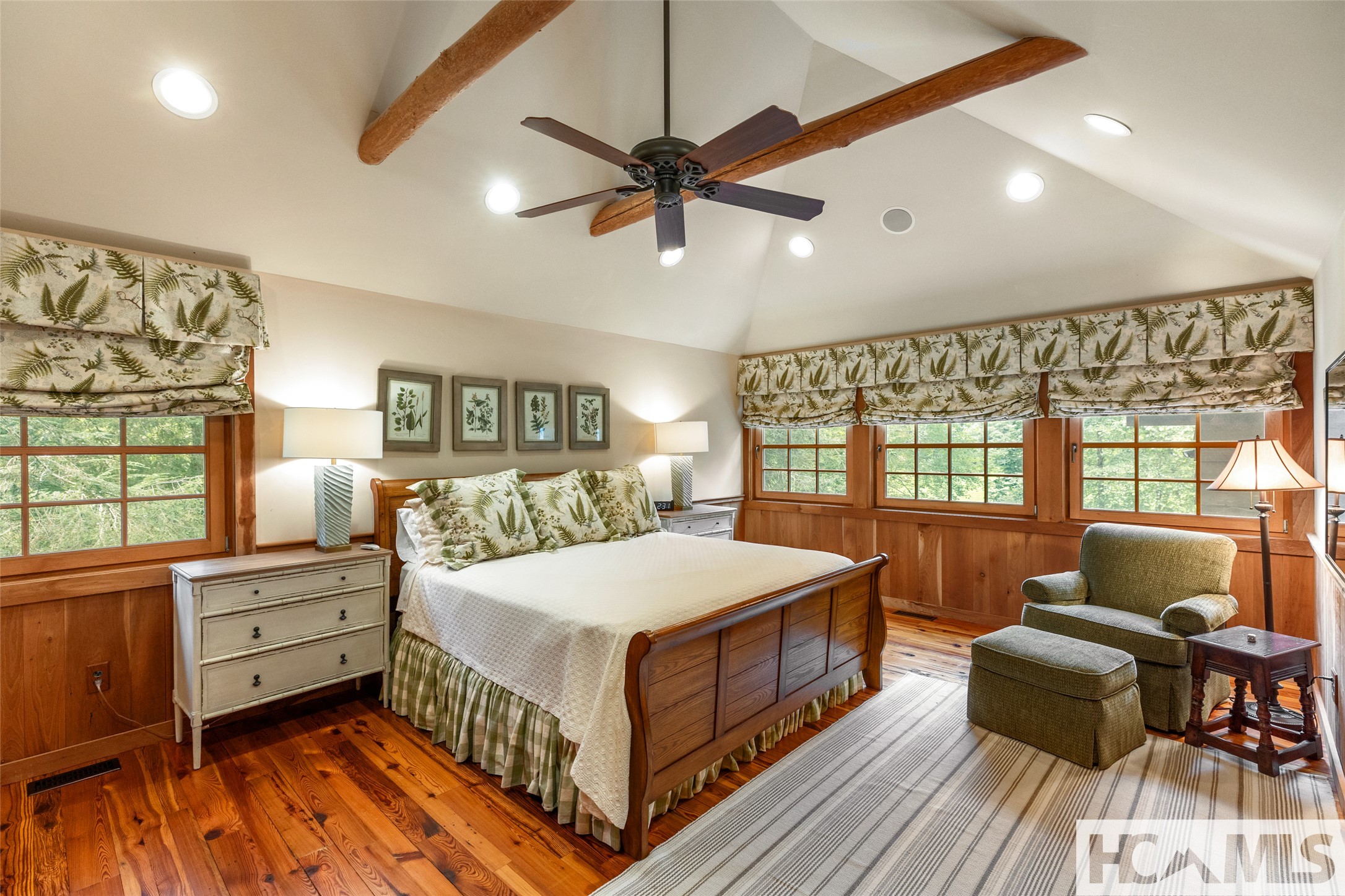 346 Hummingbird Lane