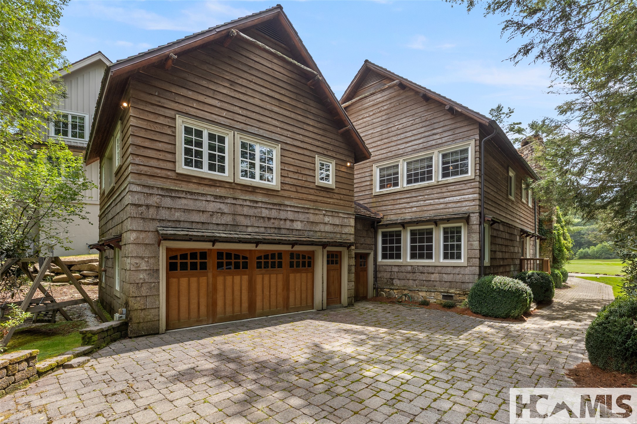 346 Hummingbird Lane