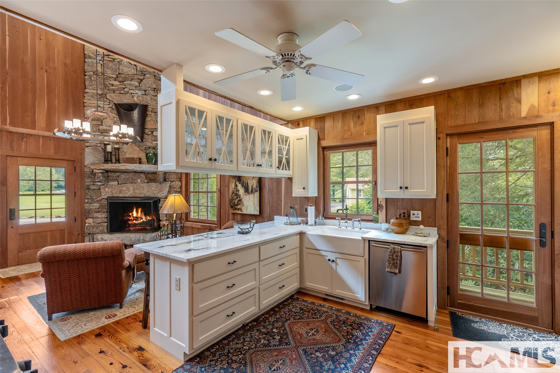 346 Hummingbird Lane
