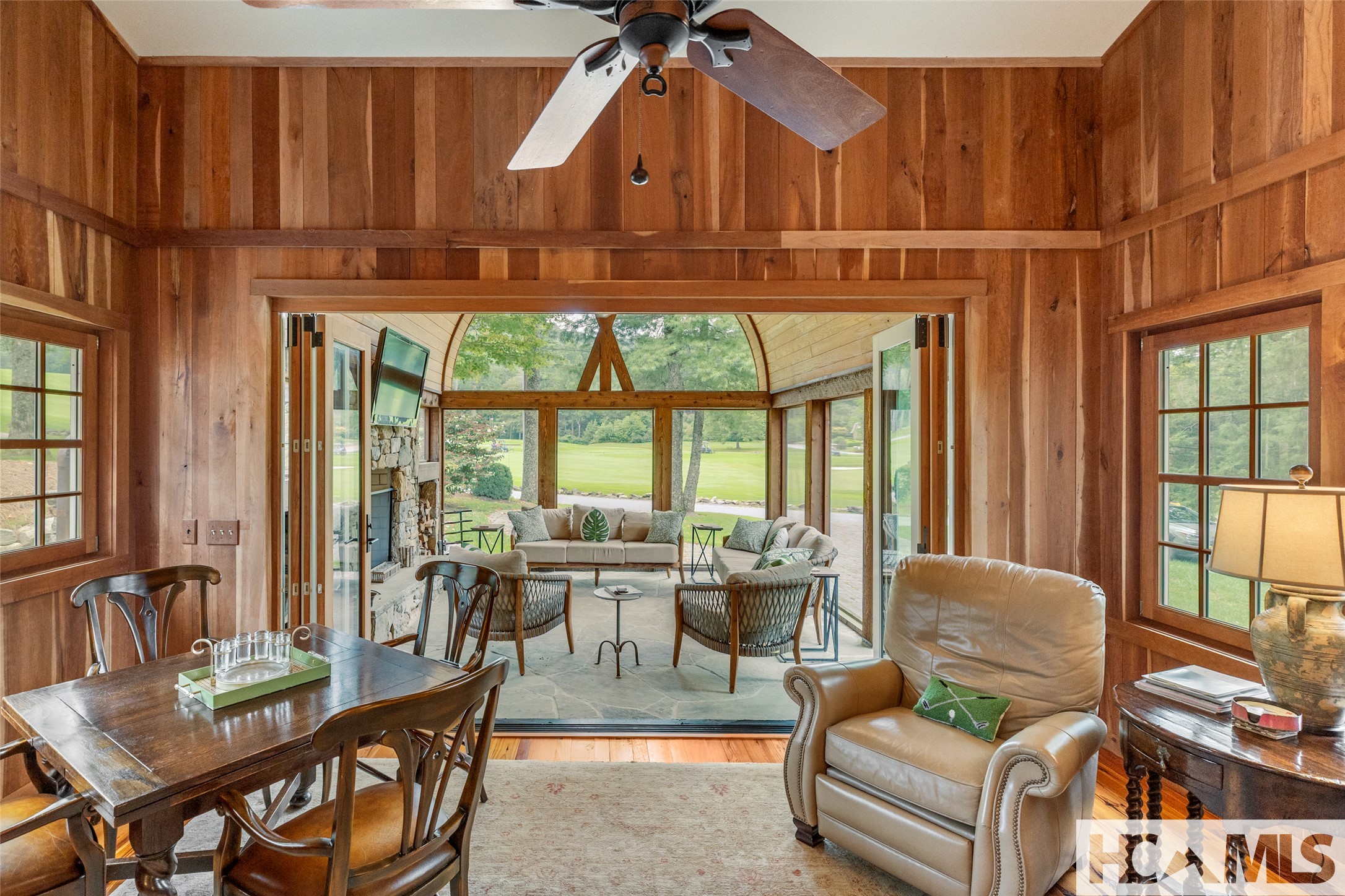 346 Hummingbird Lane