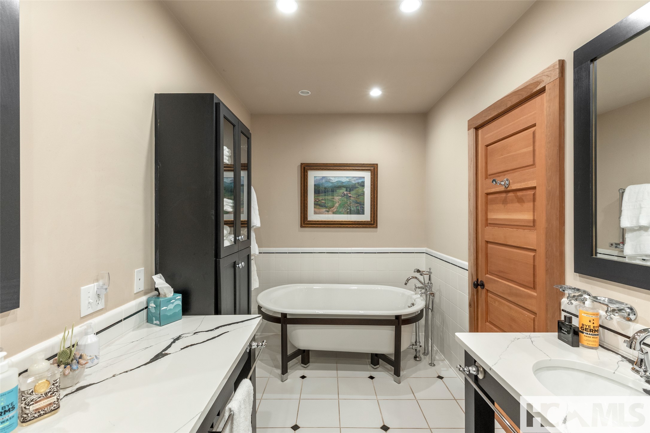 346 Hummingbird Lane