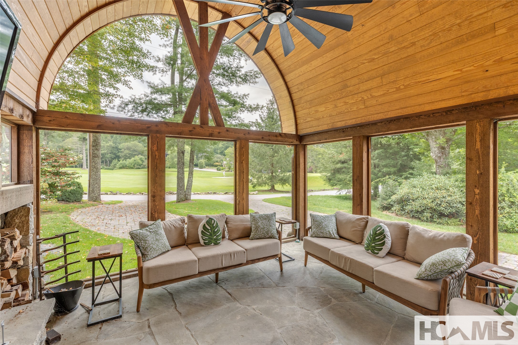 346 Hummingbird Lane