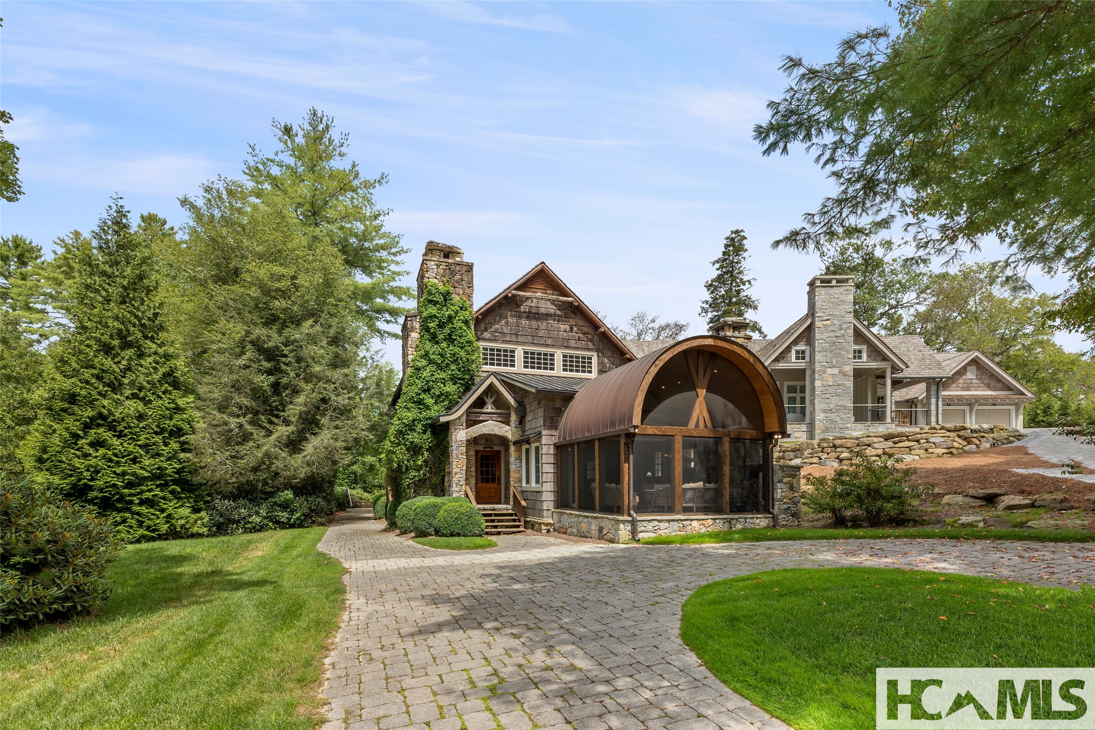 346 Hummingbird Lane