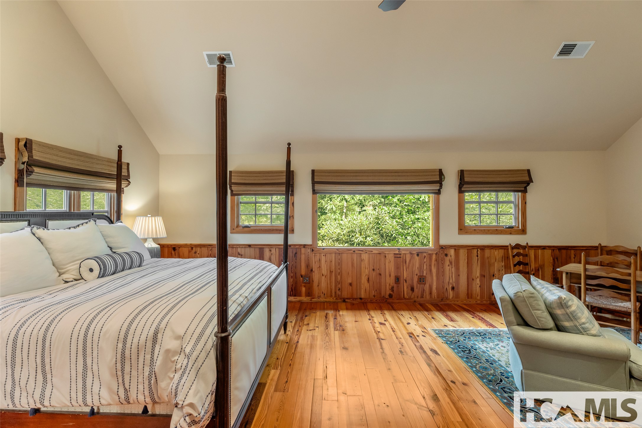 346 Hummingbird Lane