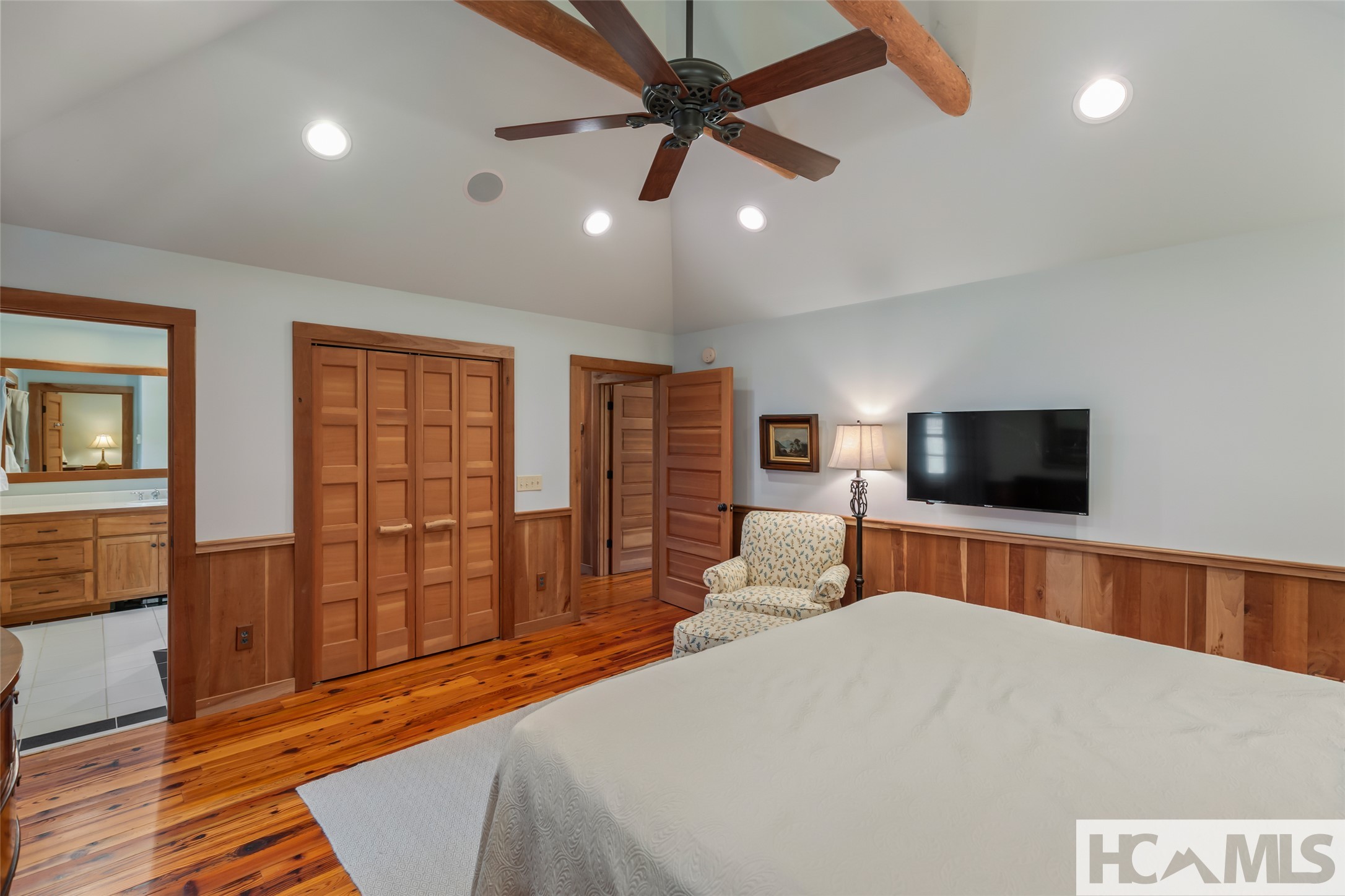 346 Hummingbird Lane