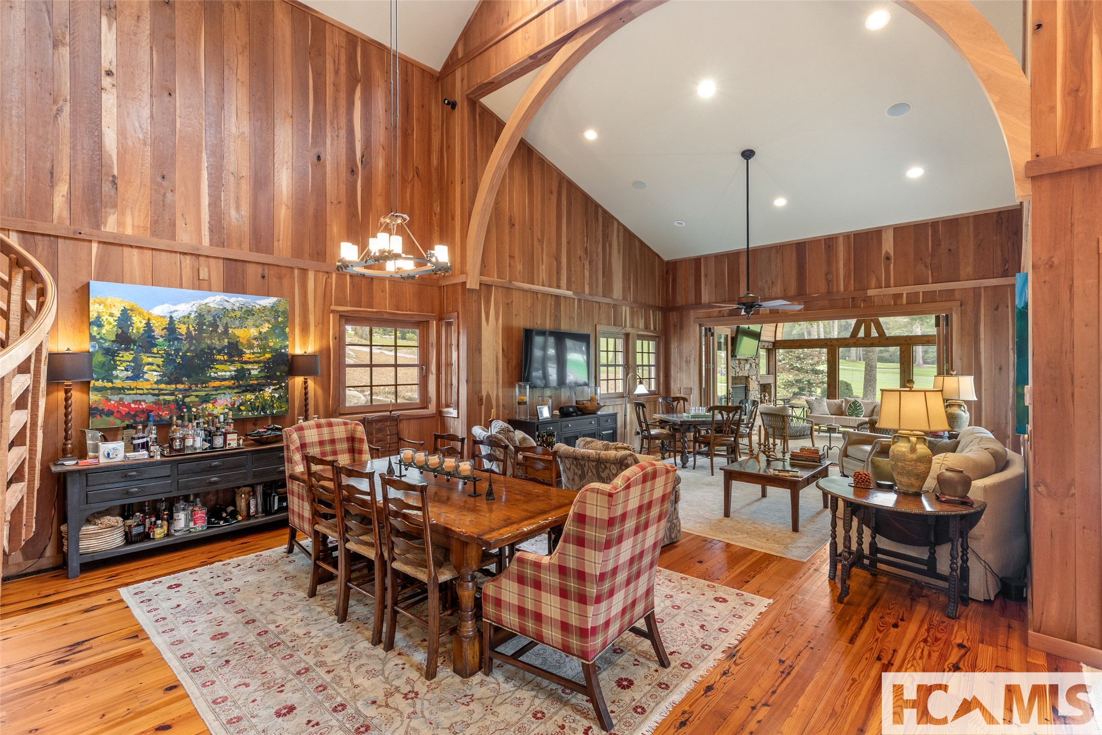 346 Hummingbird Lane