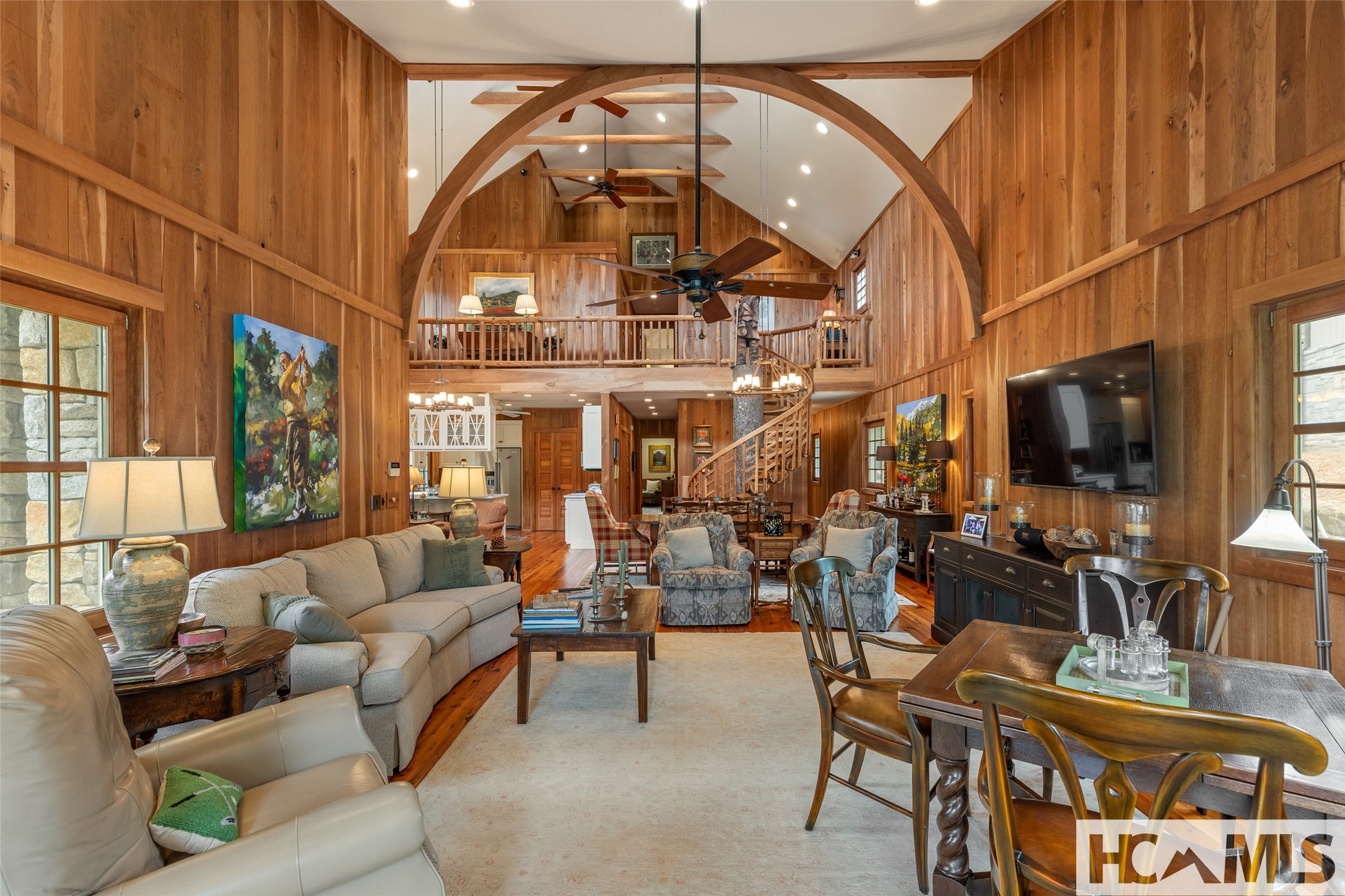 346 Hummingbird Lane