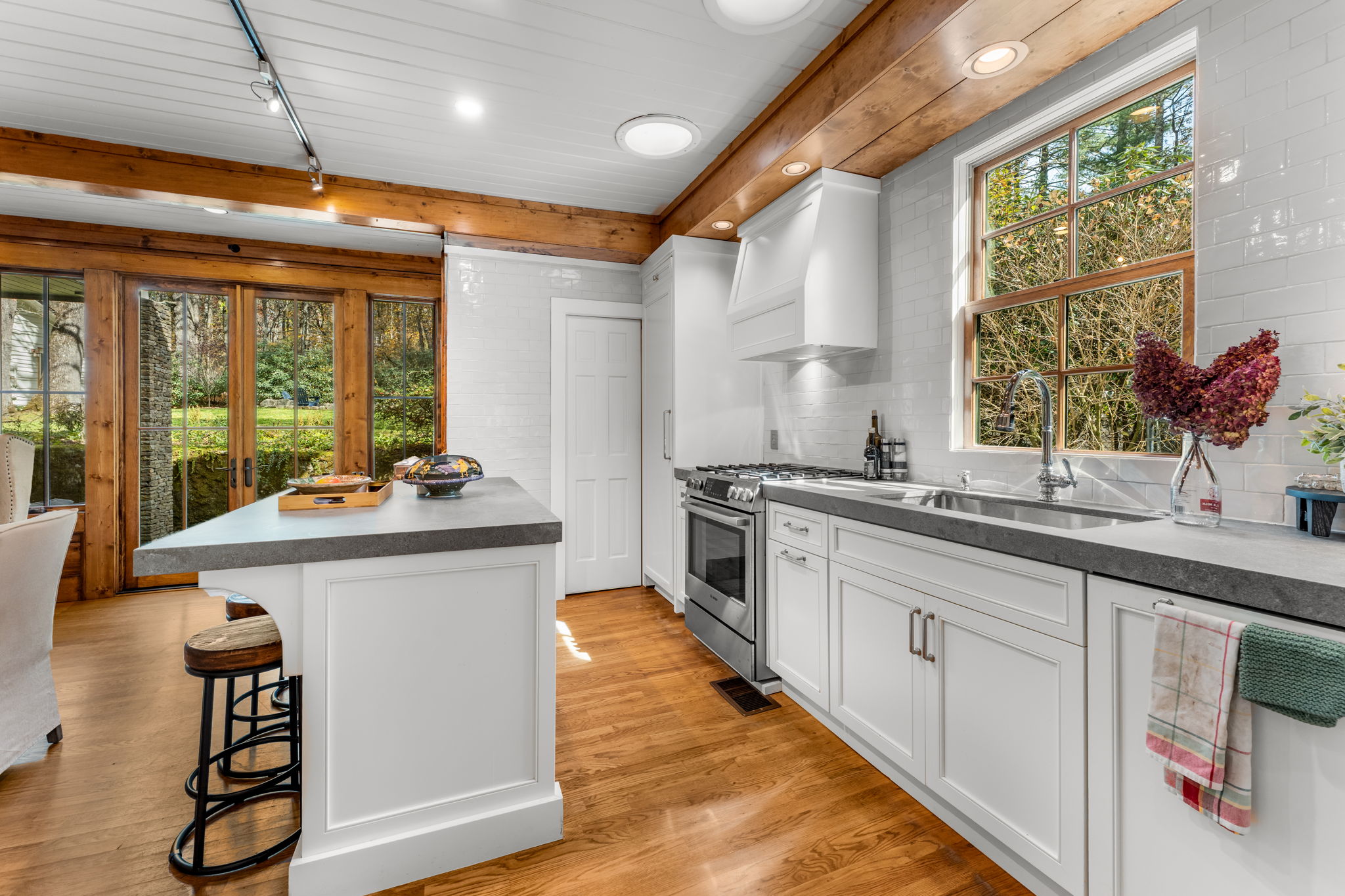 874 Foreman Road
