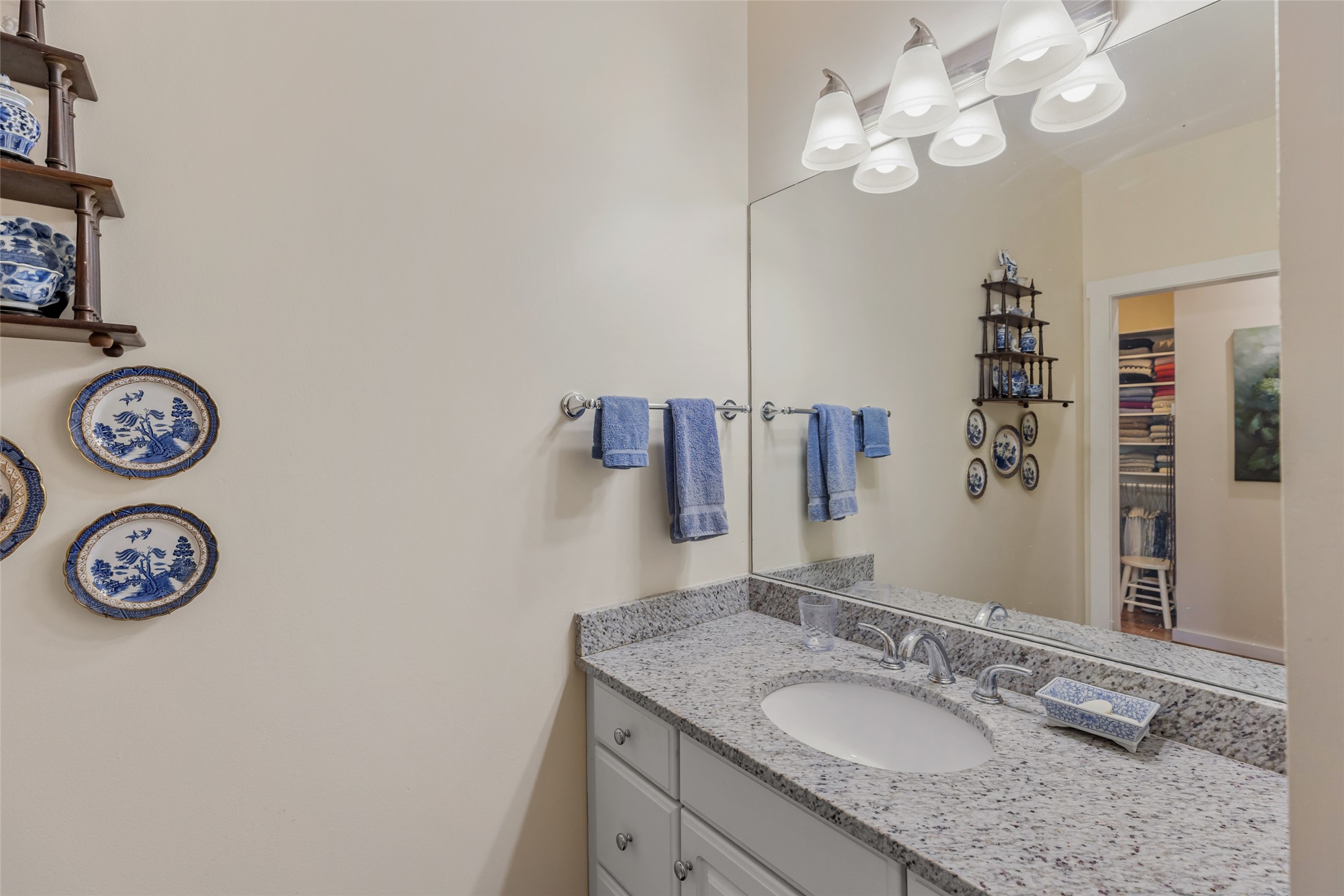 55 Wood Lily Way