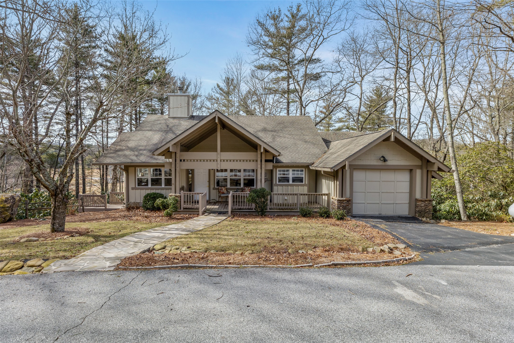 55 Wood Lily Way