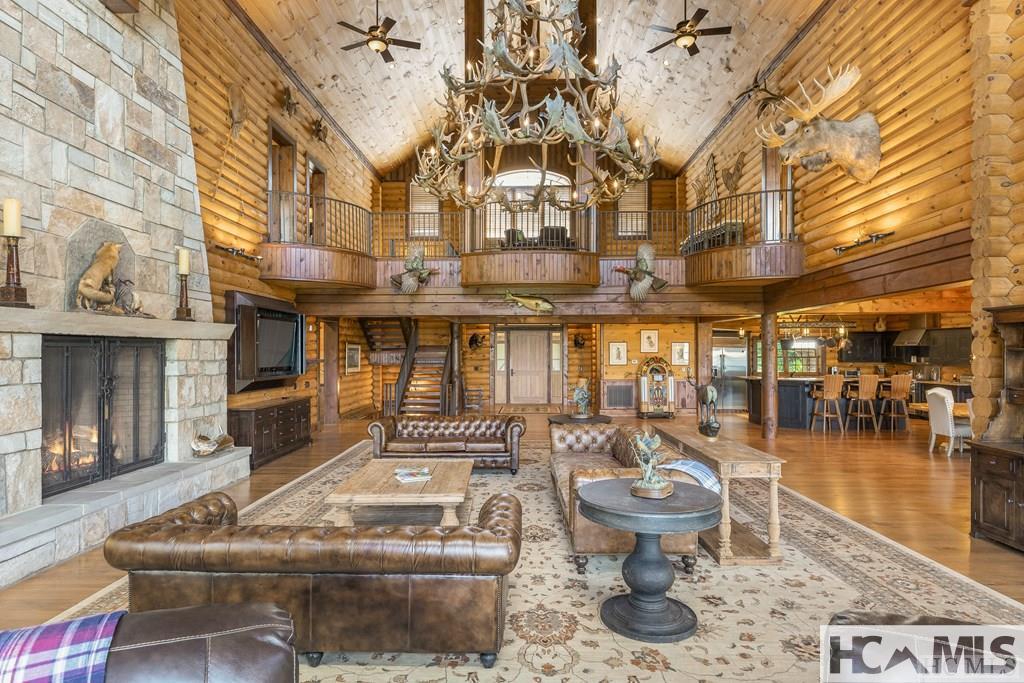 764 Hardscrabble Ridge Road