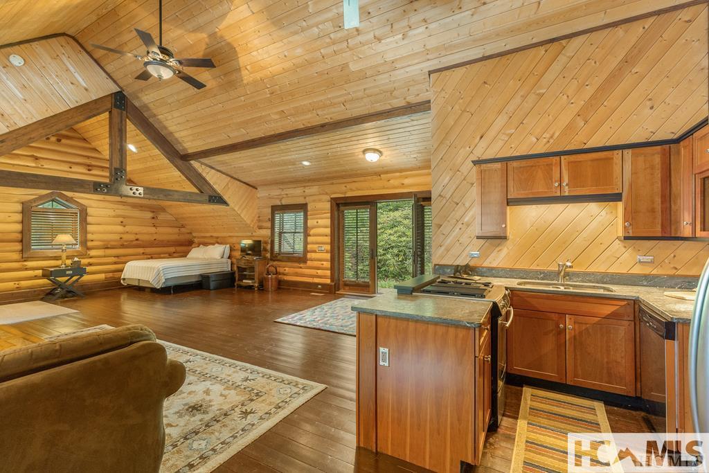 764 Hardscrabble Ridge Road