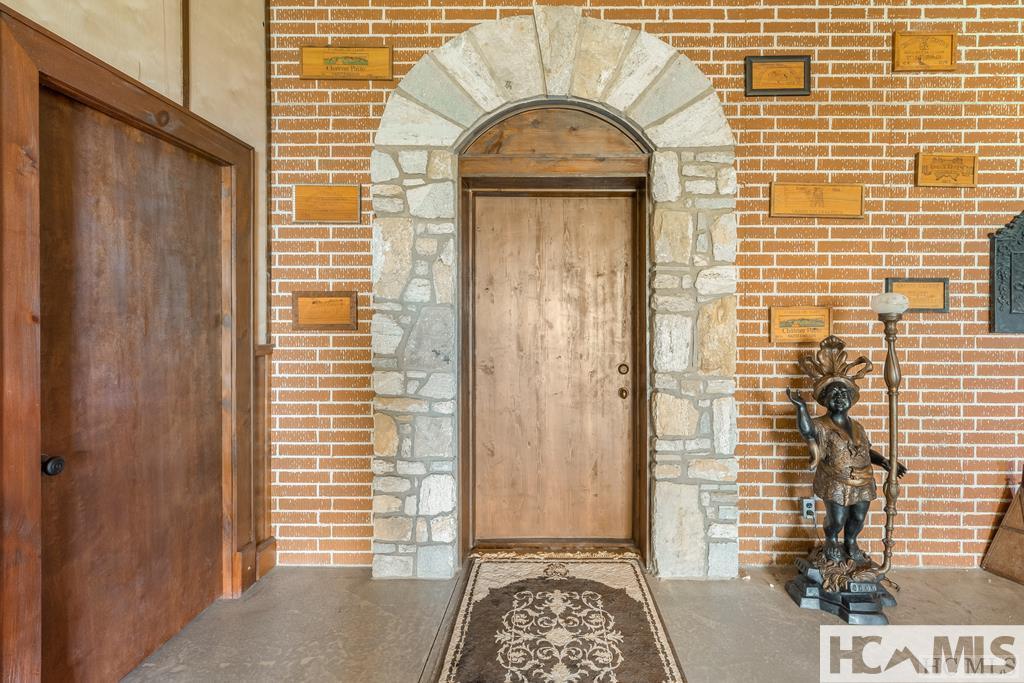 764 Hardscrabble Ridge Road