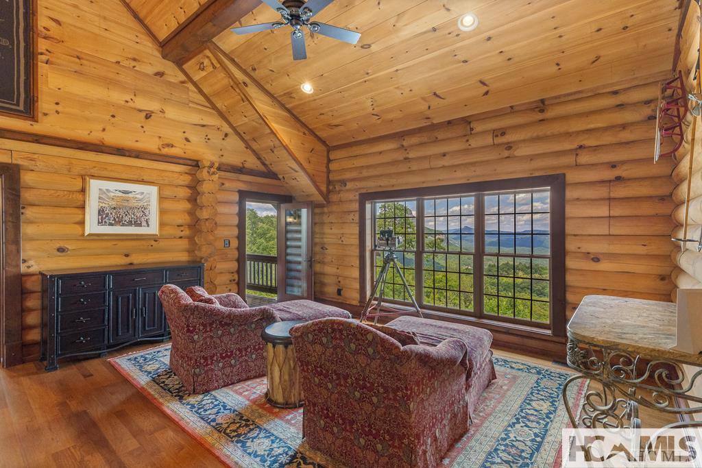 764 Hardscrabble Ridge Road