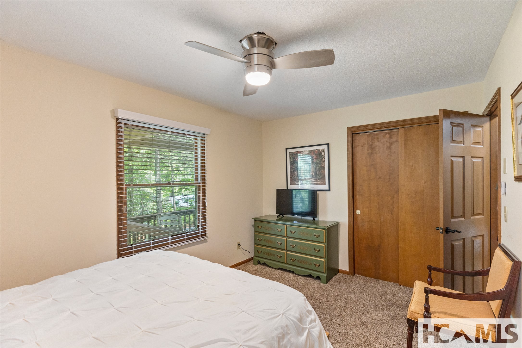 65 Satulah Ridge Road