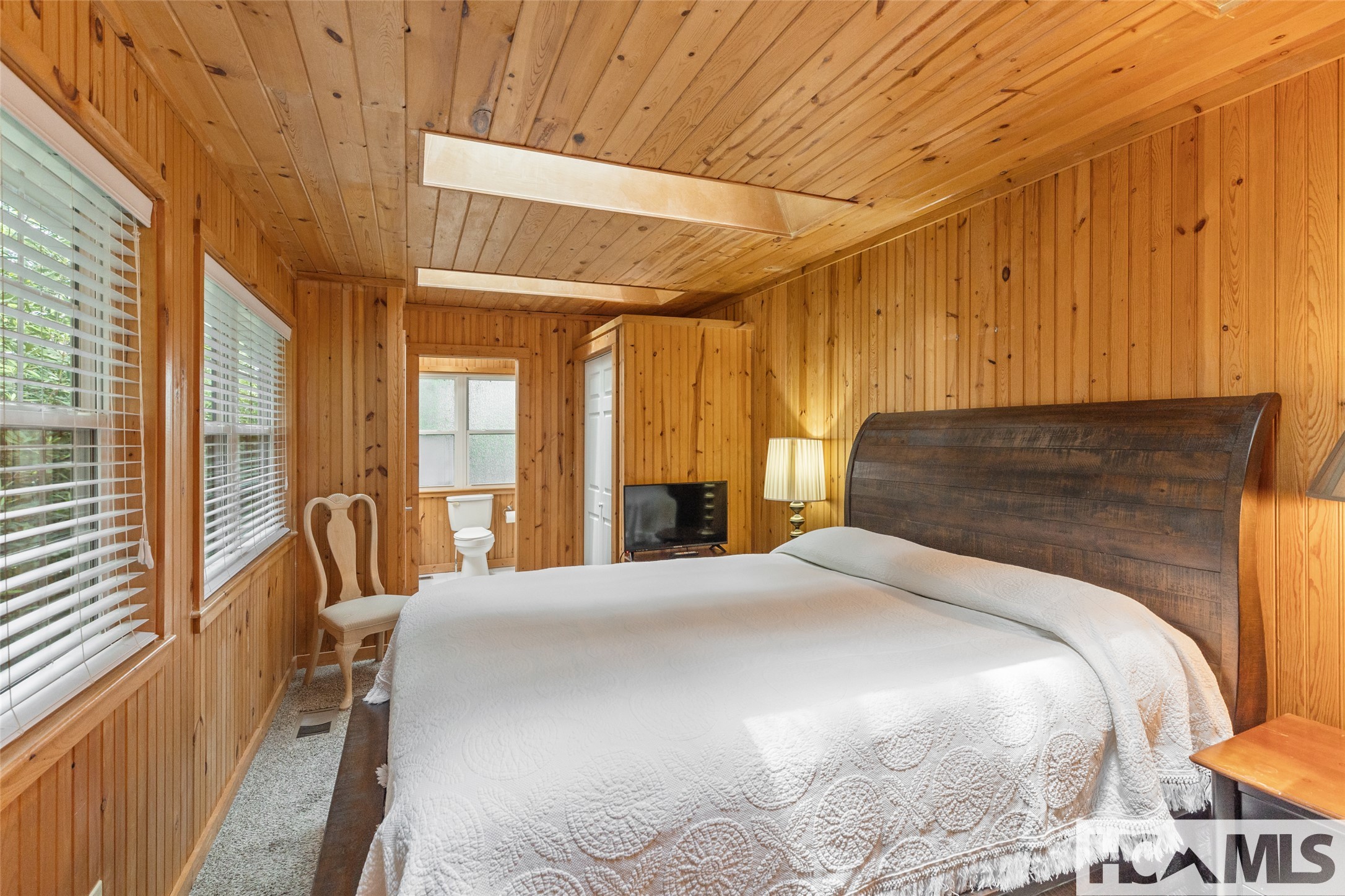 65 Satulah Ridge Road