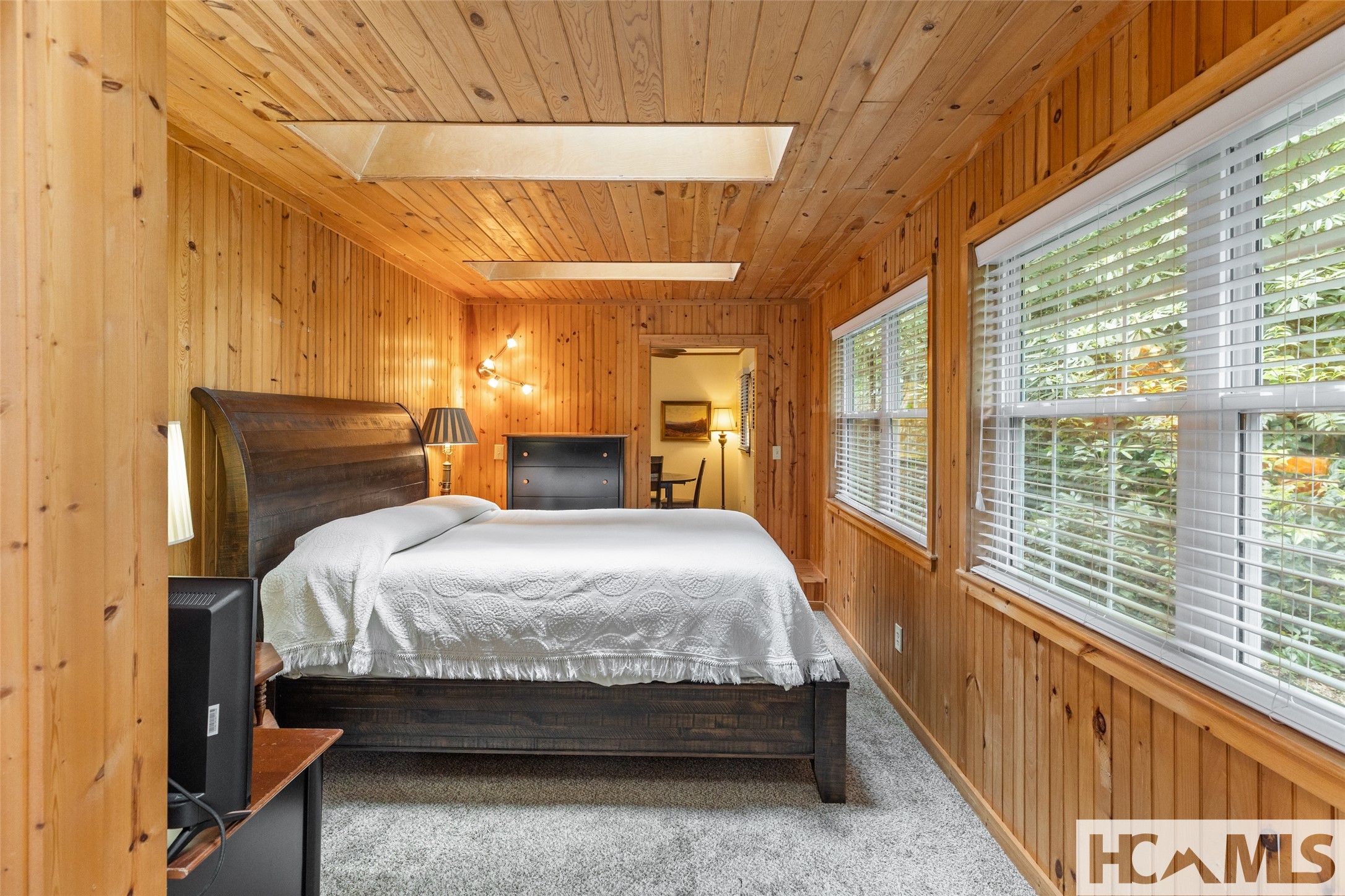 65 Satulah Ridge Road