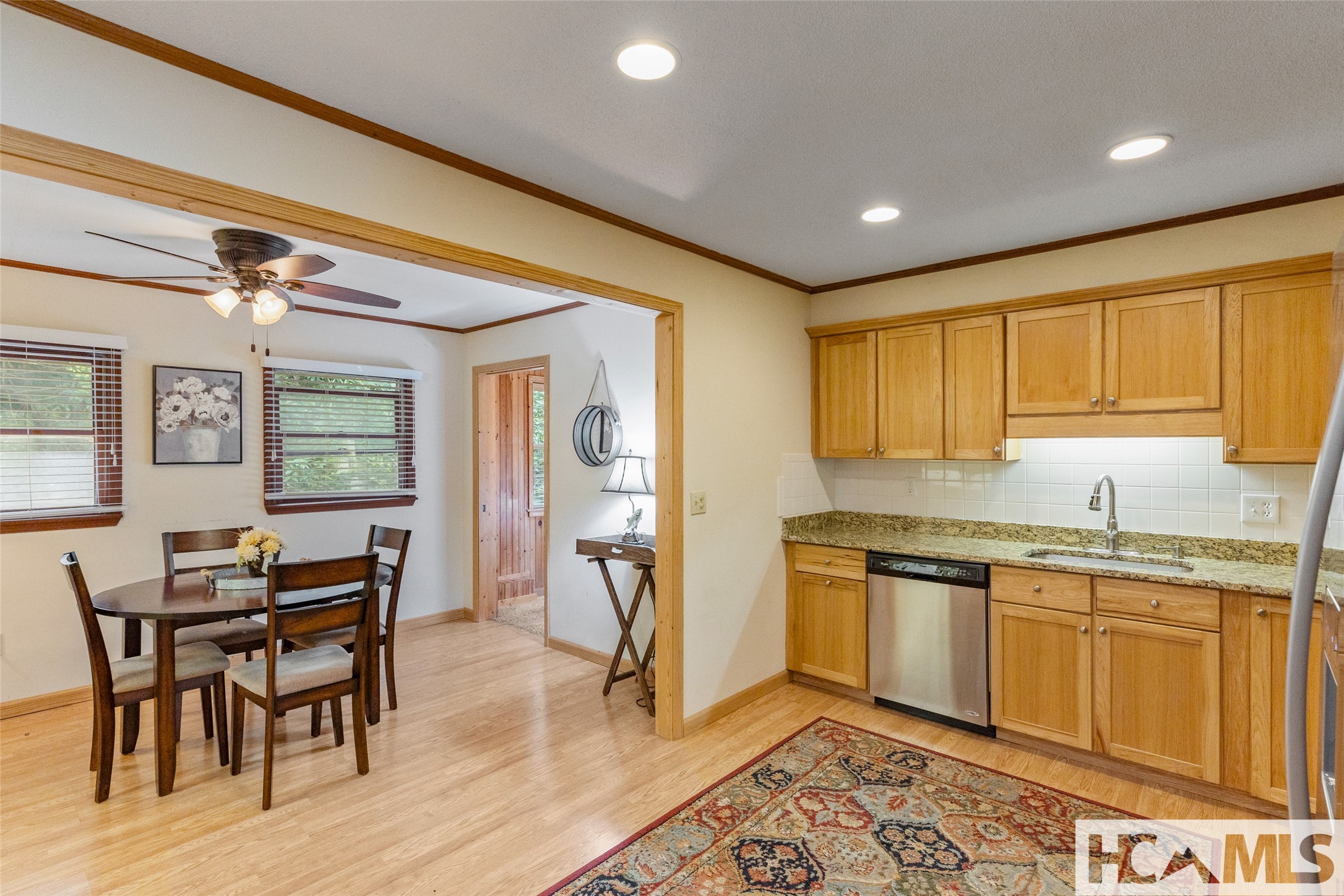 65 Satulah Ridge Road