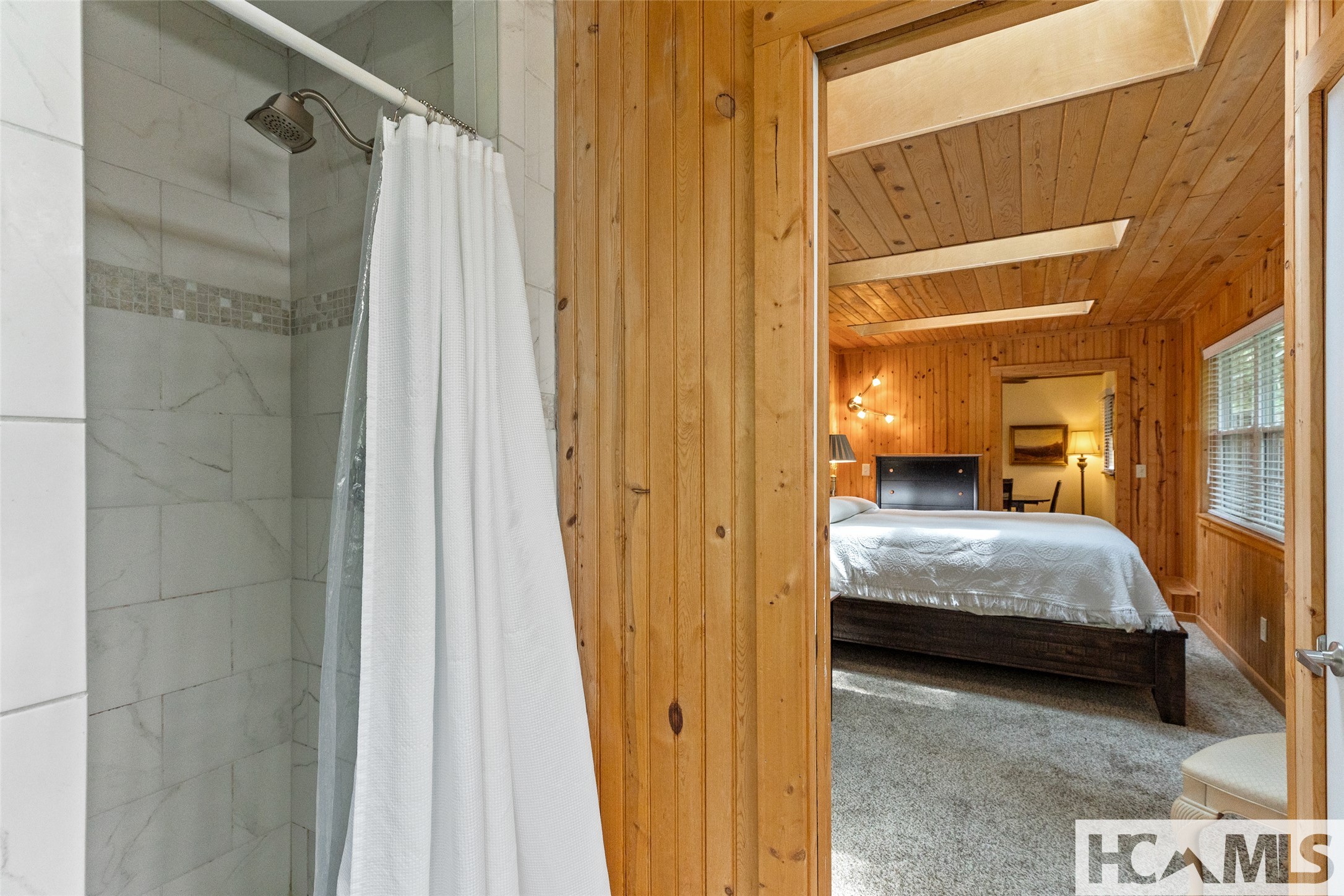 65 Satulah Ridge Road