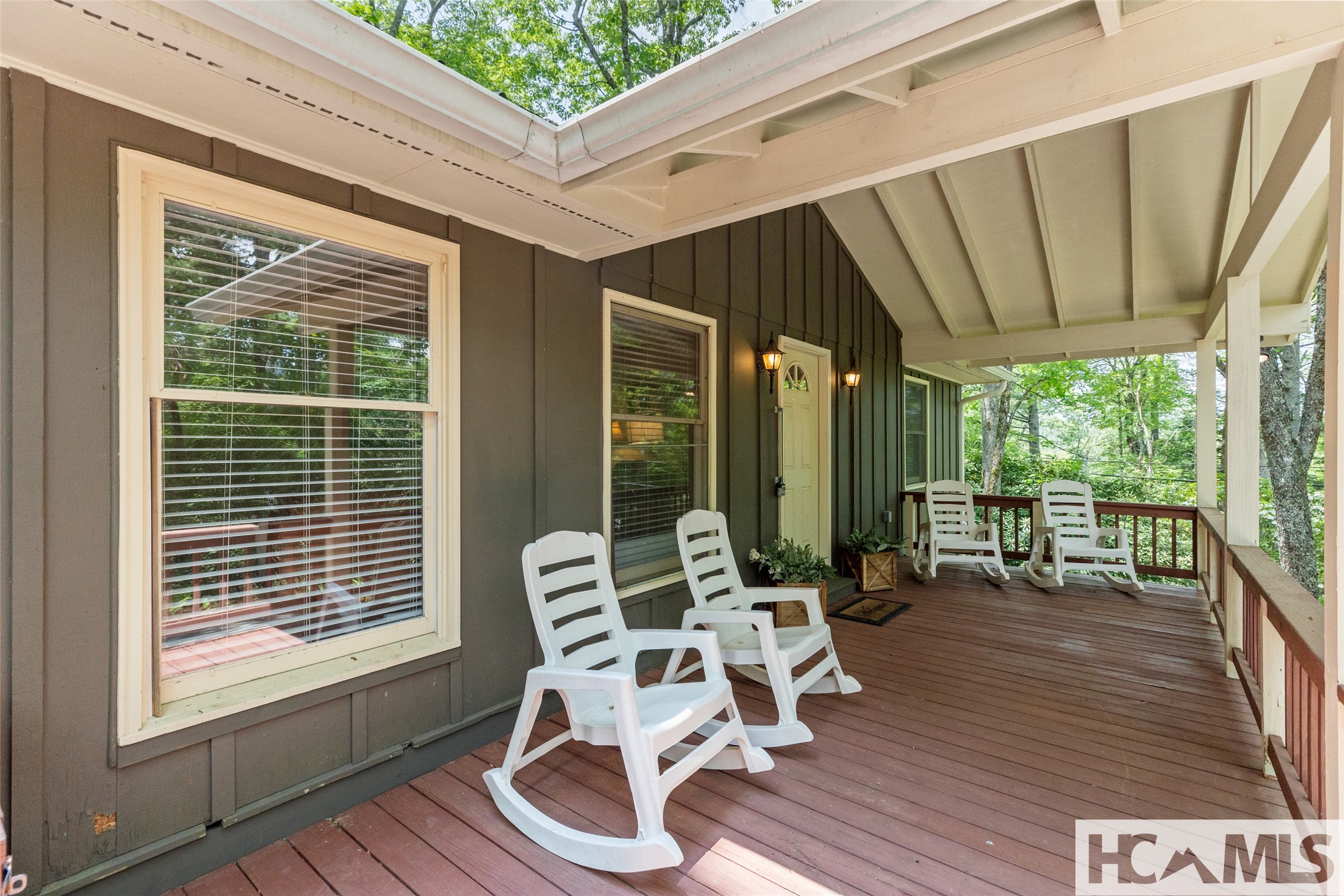 65 Satulah Ridge Road