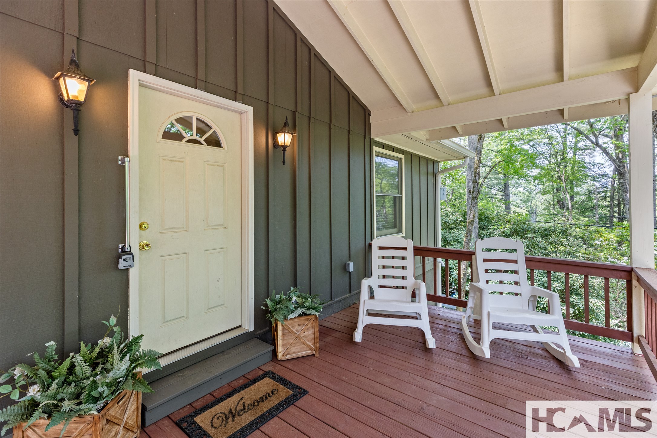 65 Satulah Ridge Road