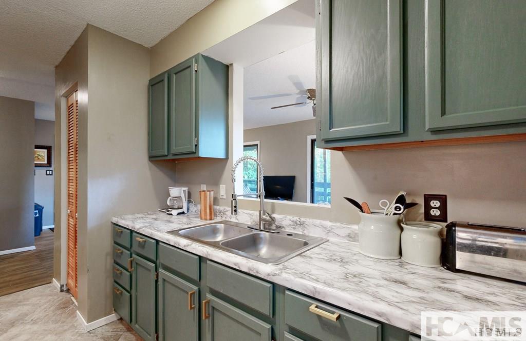 353 Vistawilla Drive