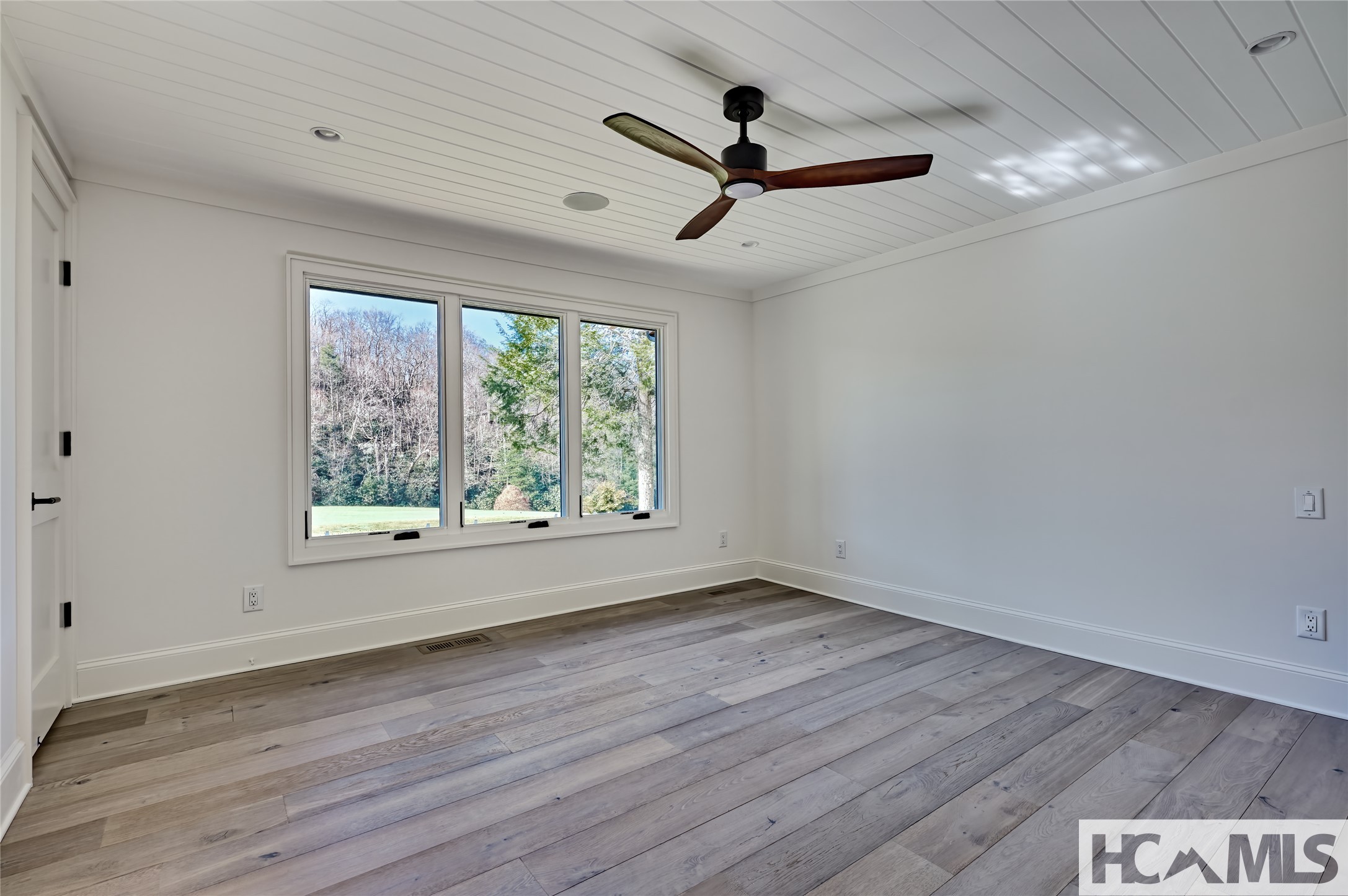 1080 Sky Lake Drive