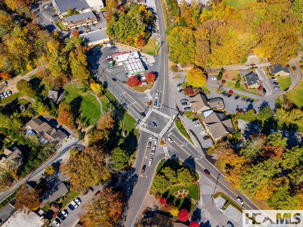 TBD Saratay Falls Drive Drive