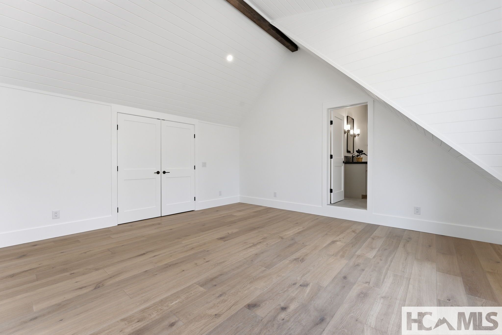 120 Gather Point Road