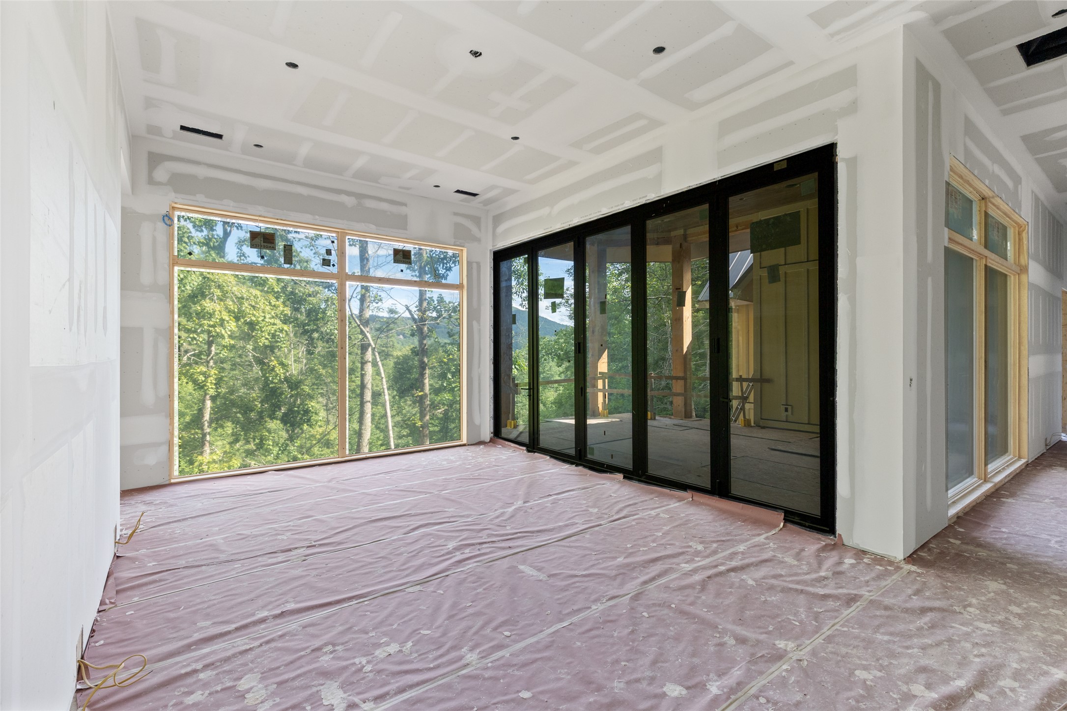 208 Nashs Knoll