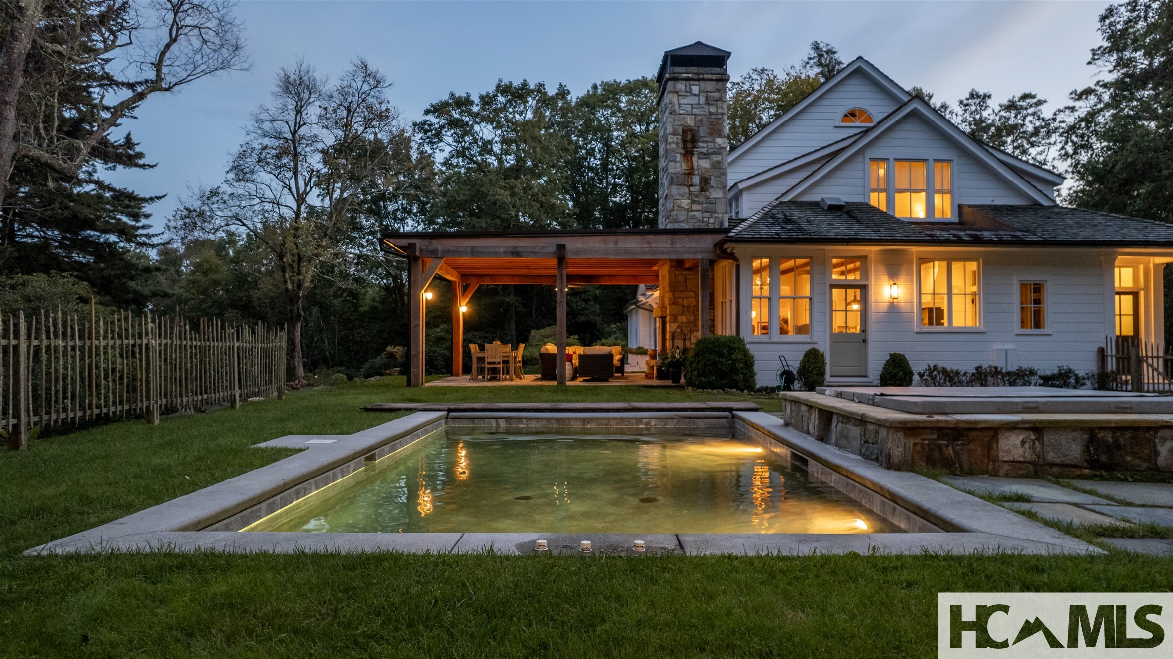 225 Bowery Road
