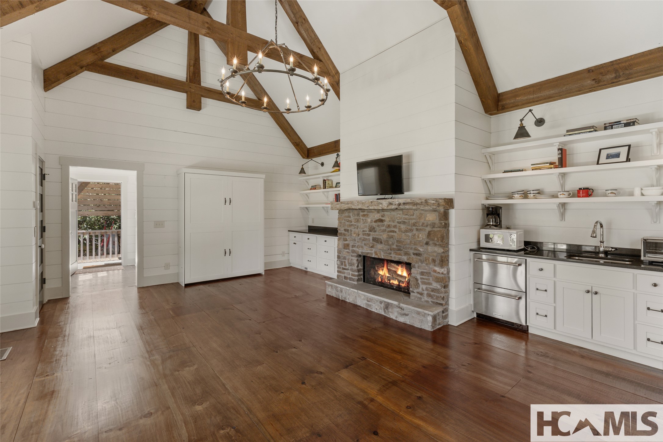 225 Bowery Road