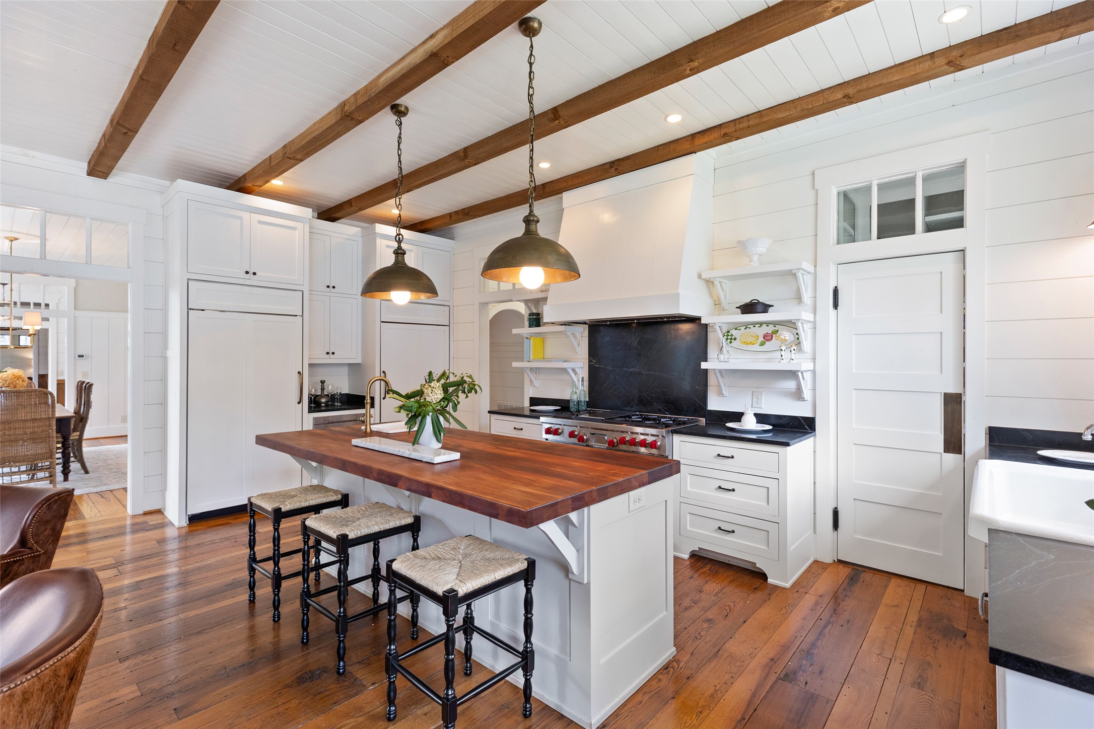 225 Bowery Road