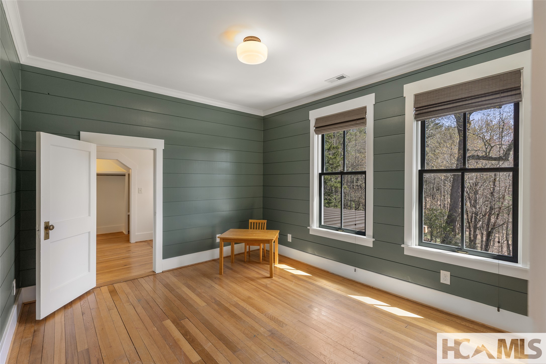 225 Bowery Road