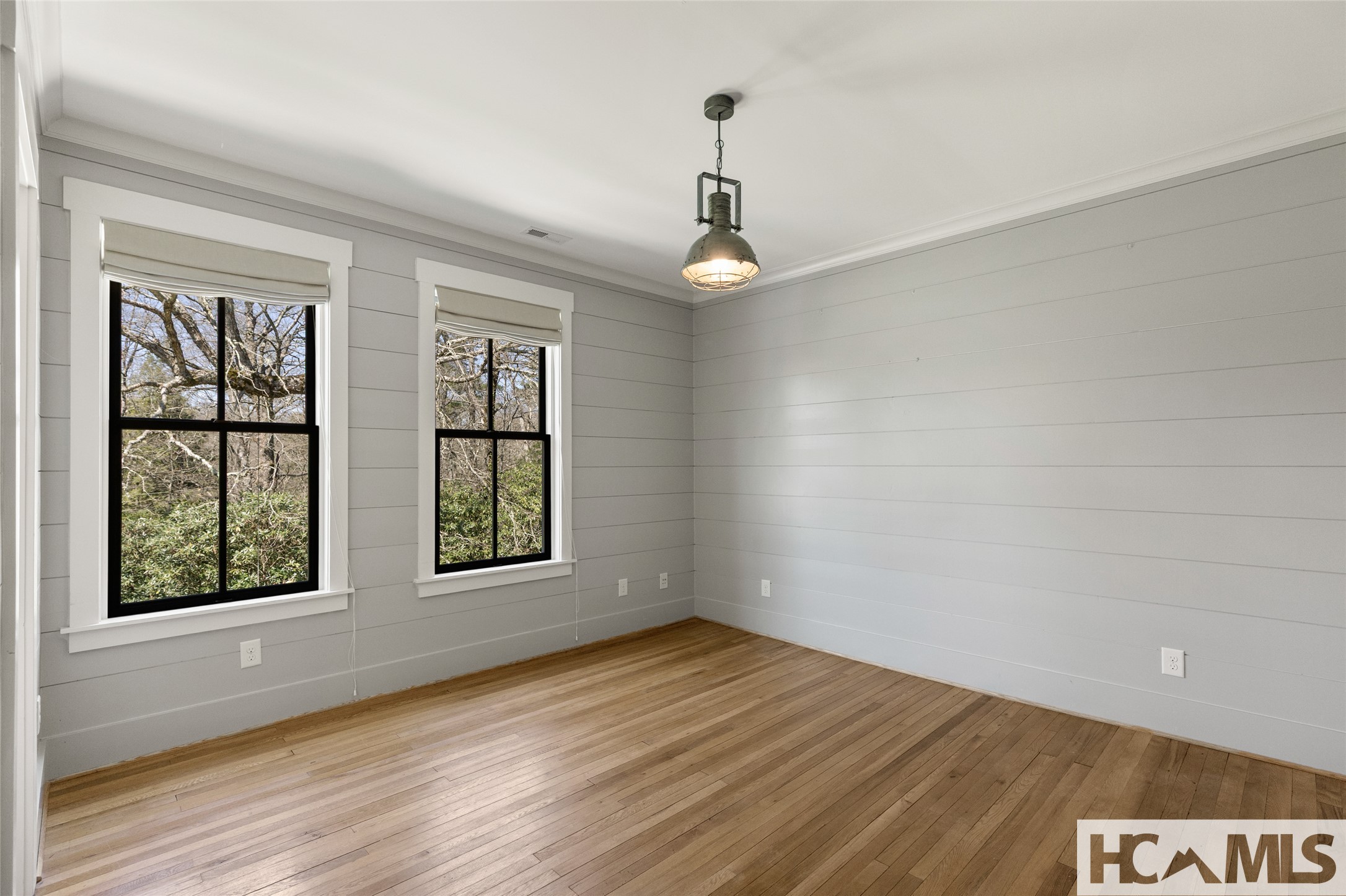 225 Bowery Road