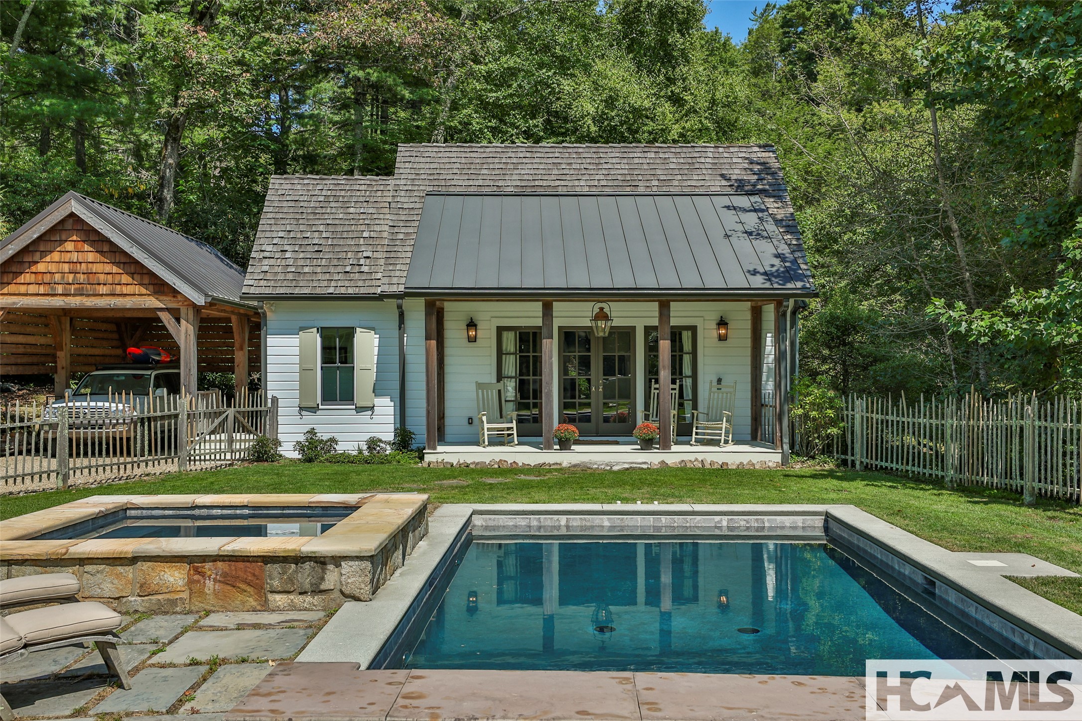 225 Bowery Road