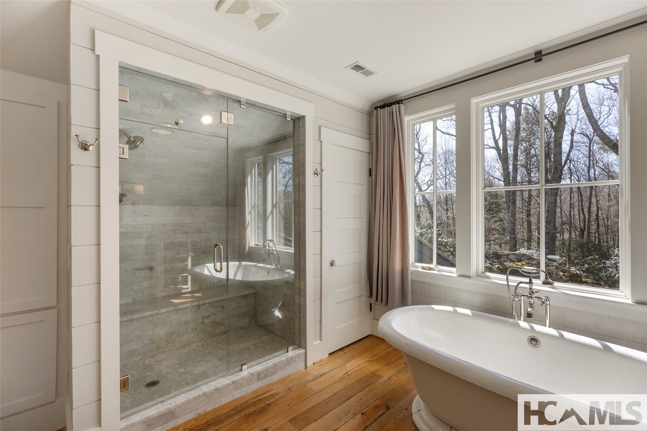 225 Bowery Road