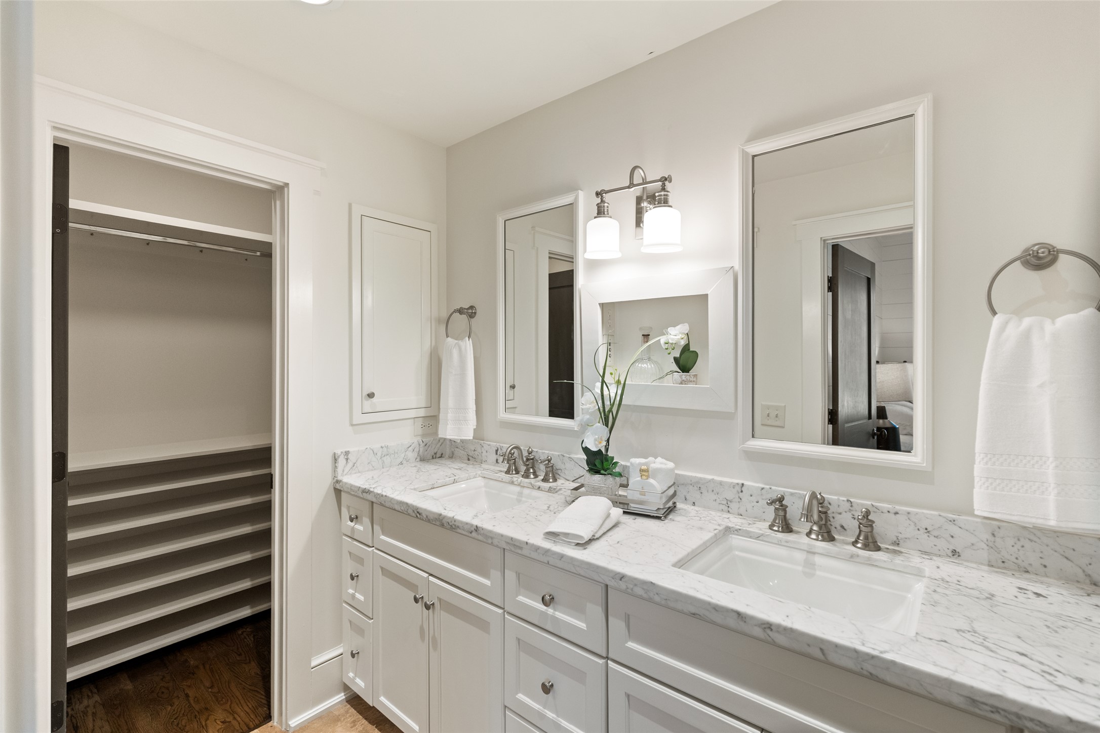 107 Old Edwards Circle