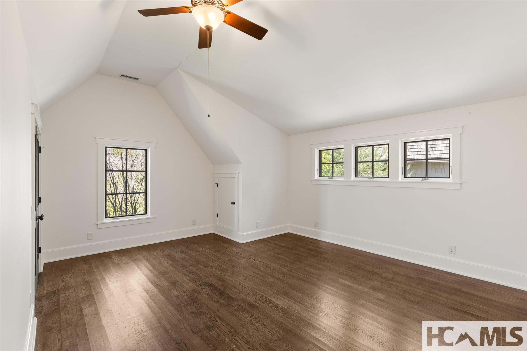 107 Old Edwards Circle