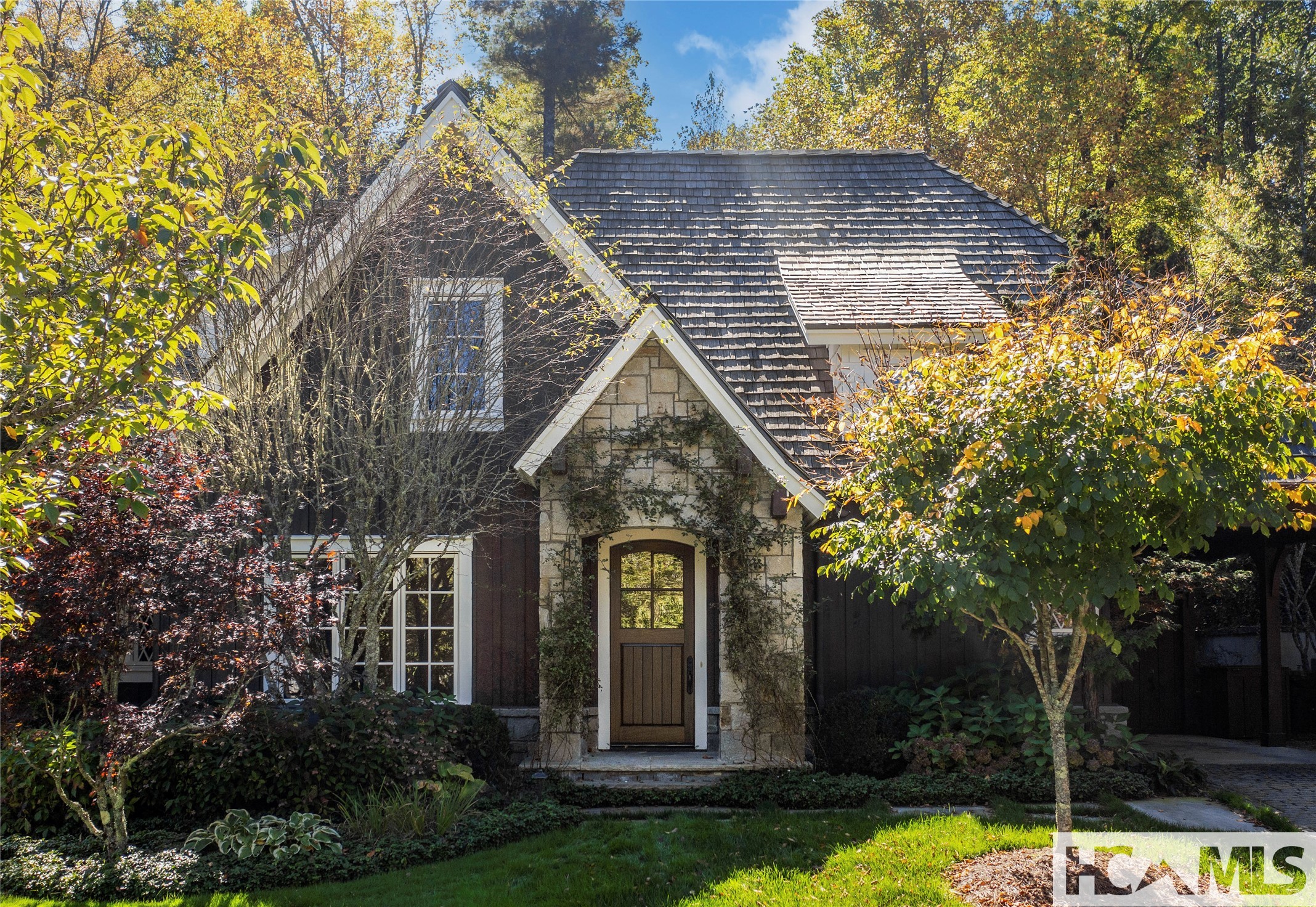 107 Old Edwards Circle