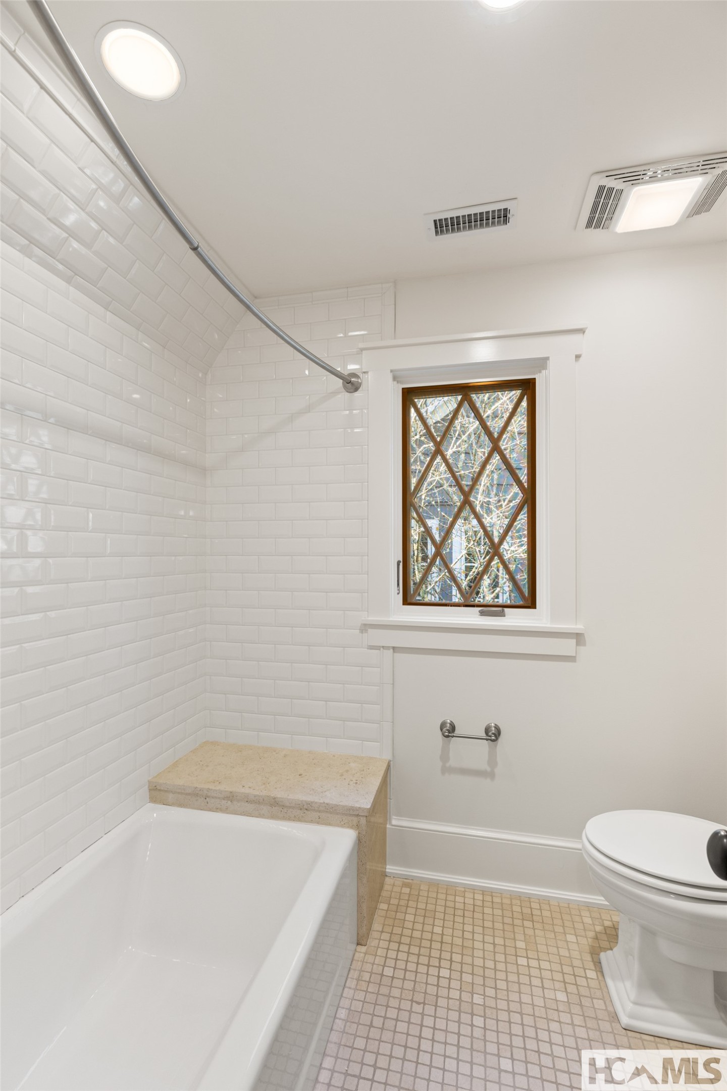 107 Old Edwards Circle