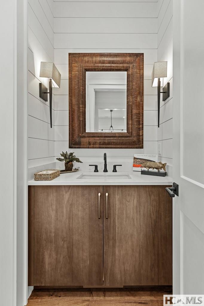 33 Sanctuary Ridge Road