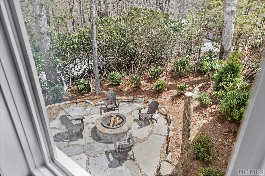 33 Sanctuary Ridge Road