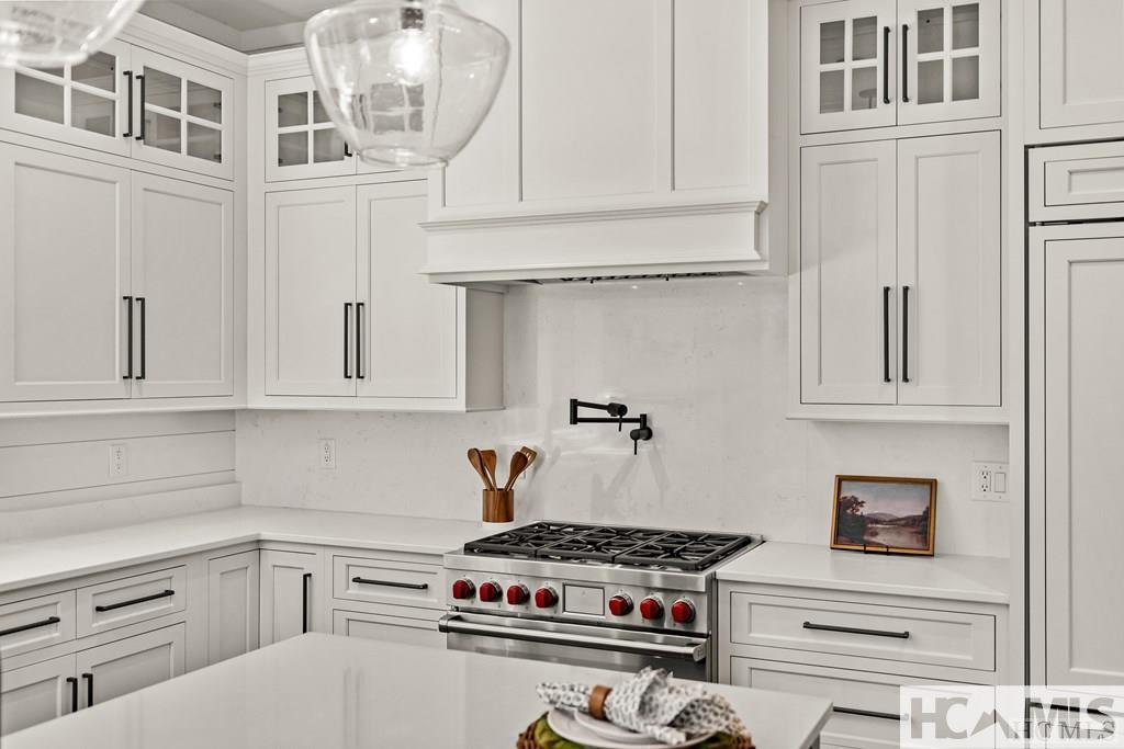 33 Sanctuary Ridge Road