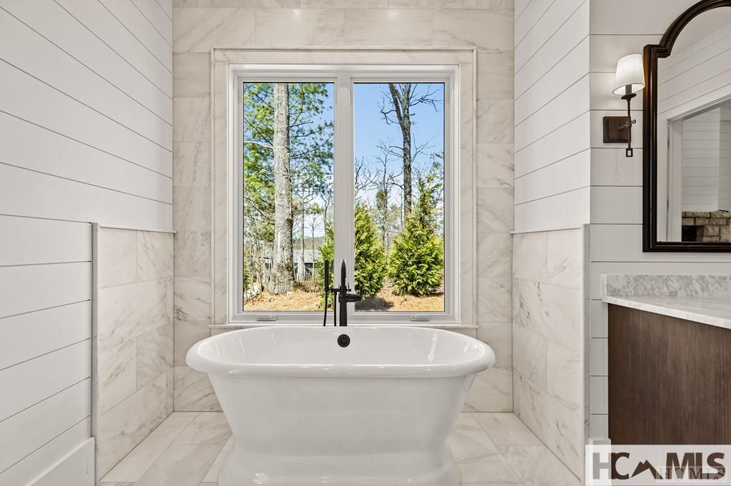 33 Sanctuary Ridge Road