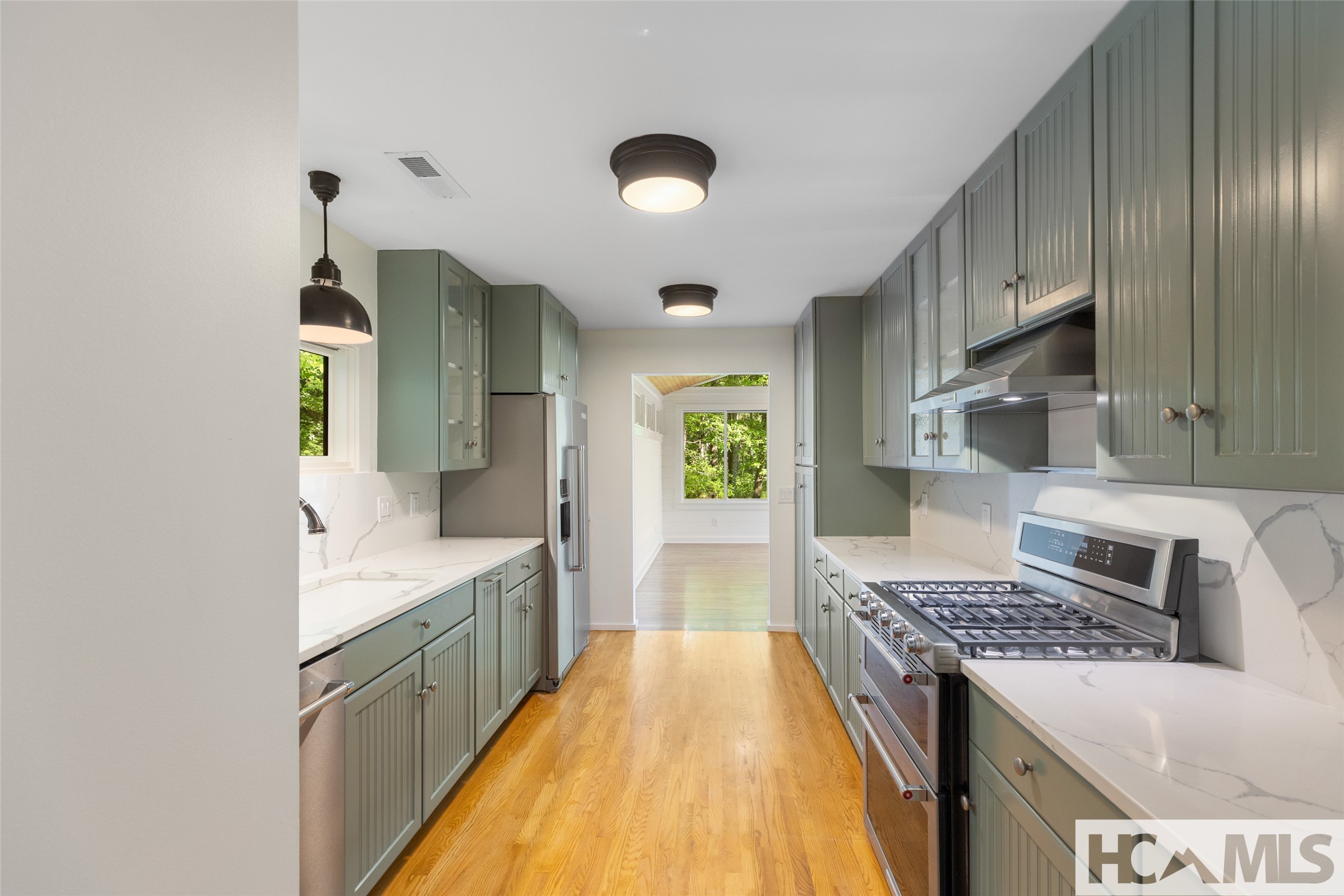 905 Cold Mountain Road