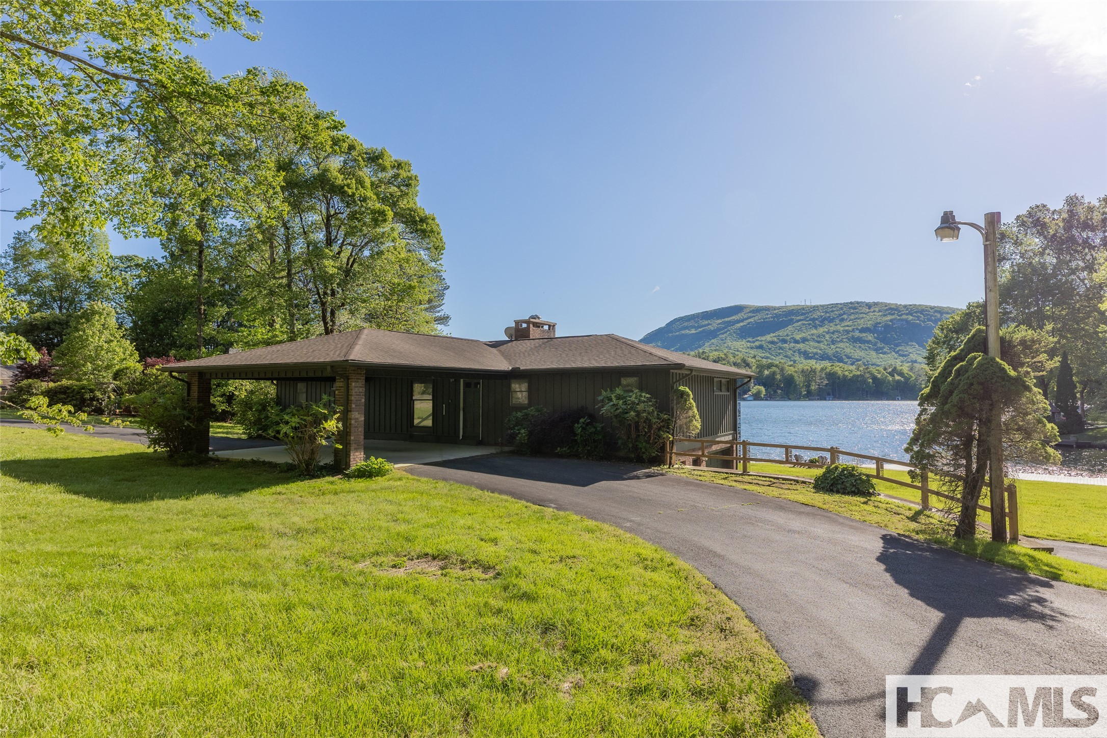 905 Cold Mountain Road