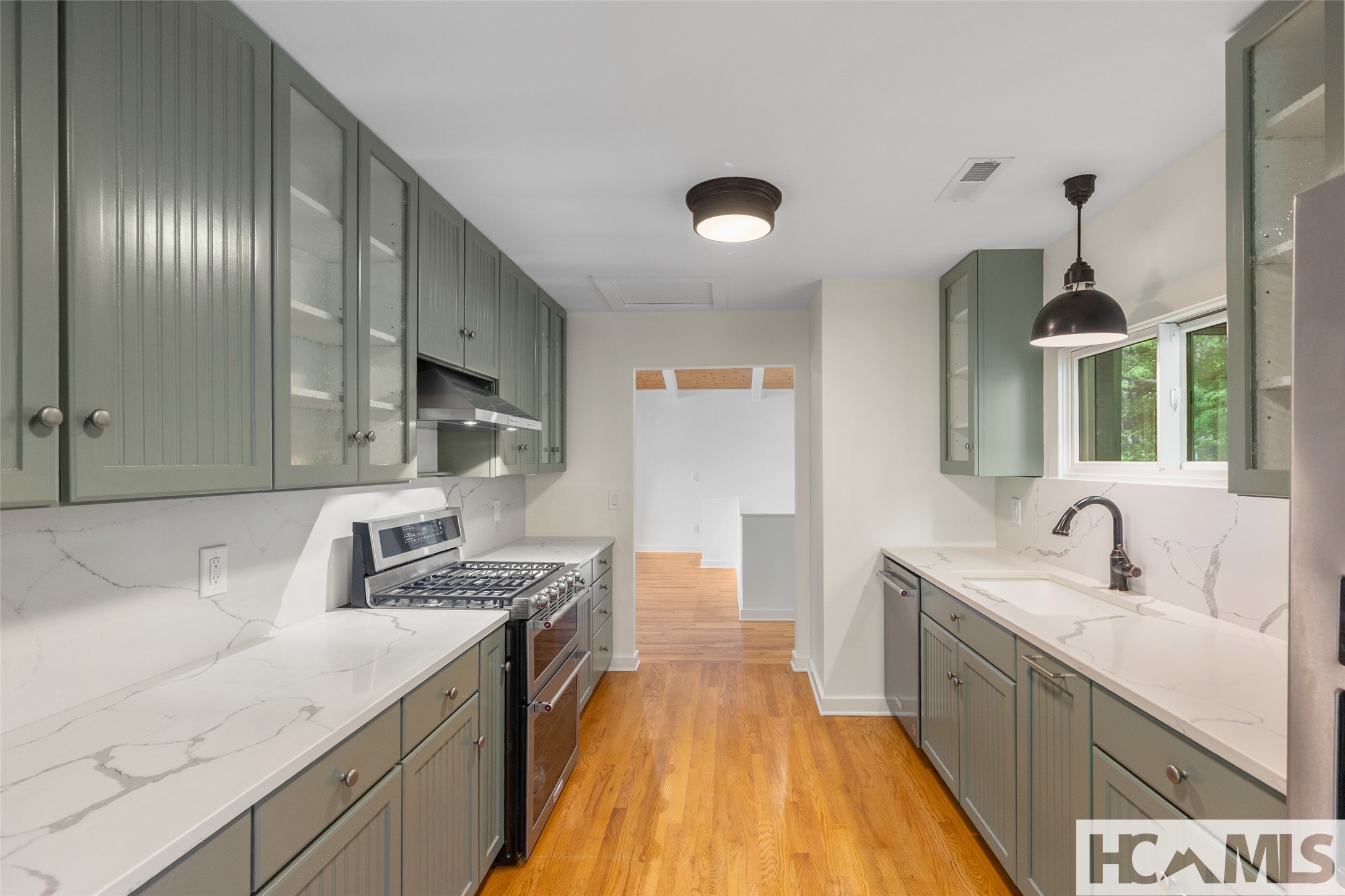 905 Cold Mountain Road