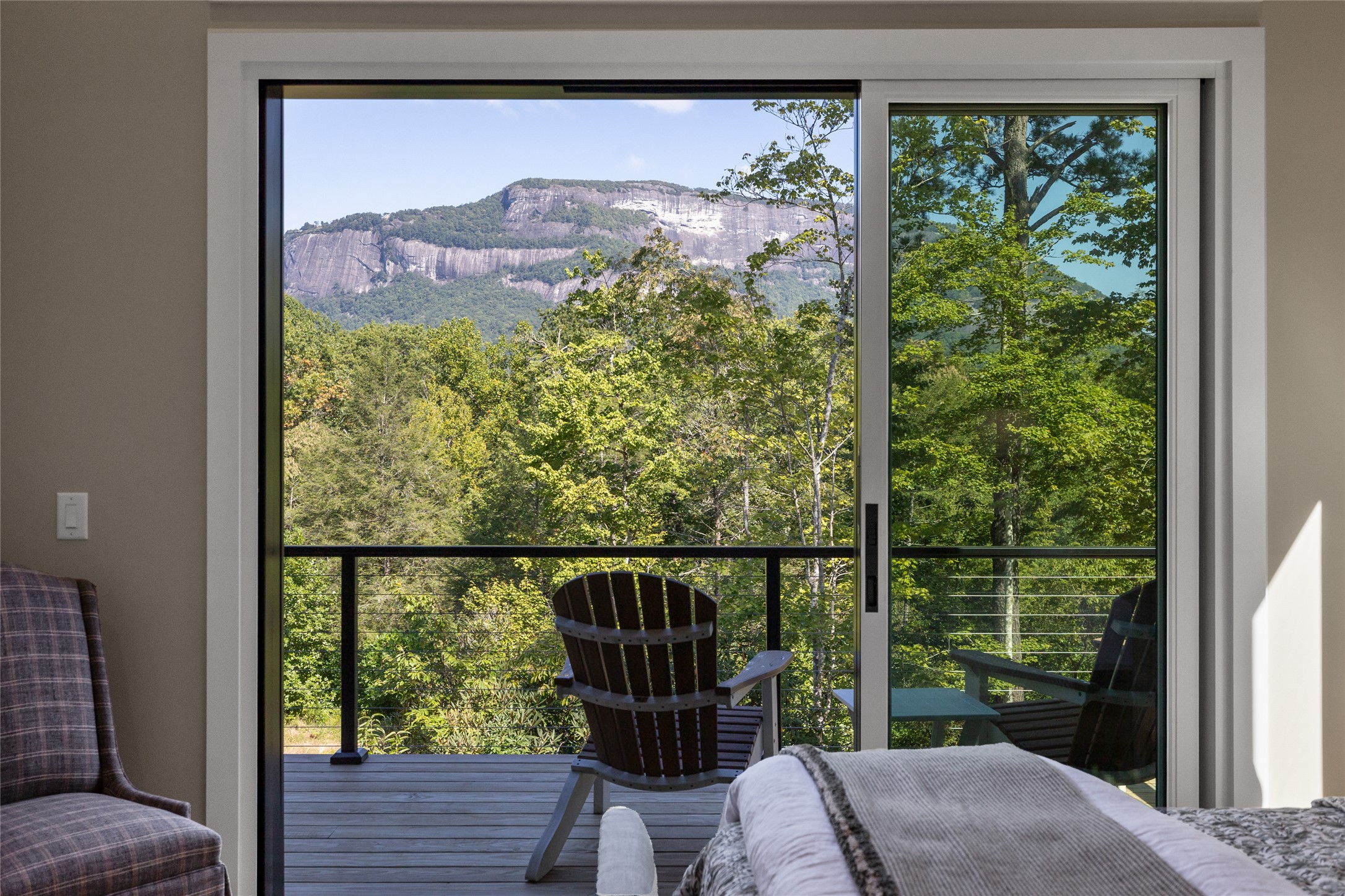 206 Sanctuary View Trail